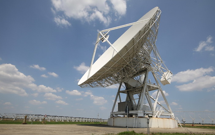 Ad aprile una visita dei radioamatori di Sanremo al radiotelescopio 'Croce del Nord' di Medicina a Bologna Ad aprile una visita dei radioamatori di Sanremo al radiotelescopio 'Croce del Nord' di Medicina a Bologna