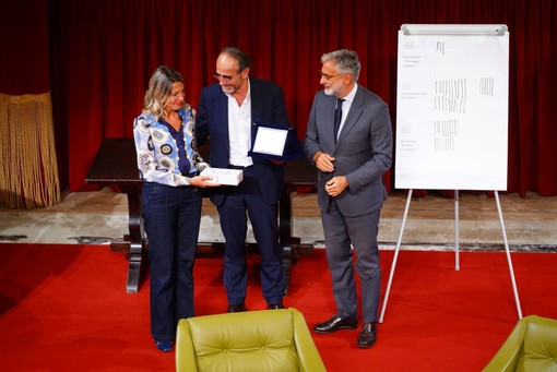 Sanremo: domani pomeriggio al Teatro dell'Opera Riccardo Nencini presente l'opera su Giacomo Matteotti Sanremo: domani pomeriggio al Teatro dell'Opera Riccardo Nencini presente l'opera su Giacomo Matteotti