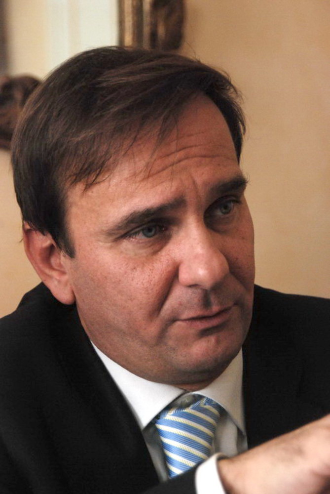 Sanremo: dimissioni di Zoccarato non ufficiali per l'assenza del Presidente del Consiglio Lupi, la smentita da palazzo Bellevue Sanremo: dimissioni di Zoccarato non ufficiali per l'assenza del Presidente del Consiglio Lupi, la smentita da palazzo Bellevue