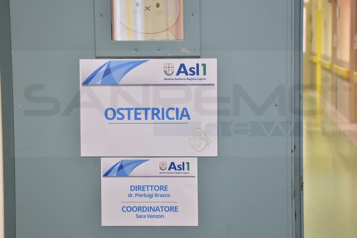 Il parto in acqua a Sanremo, l'esperienza di una cittadina "Ottima struttura e personale super" Il parto in acqua a Sanremo, l'esperienza di una cittadina "Ottima struttura e personale super"