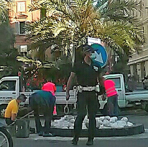 Sanremo: ripristinato già questa mattina lo spartitraffico distrutto ieri notte da un Suv in via Roma
