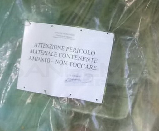 Sanremo: amianto nel deposito degli operai comunali in corso Cavallotti, affidati i lavori per lo smaltimento