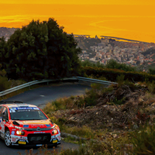 Sanremo accende i motori: un weekend tra rally, vino, castagne, musica e teatro