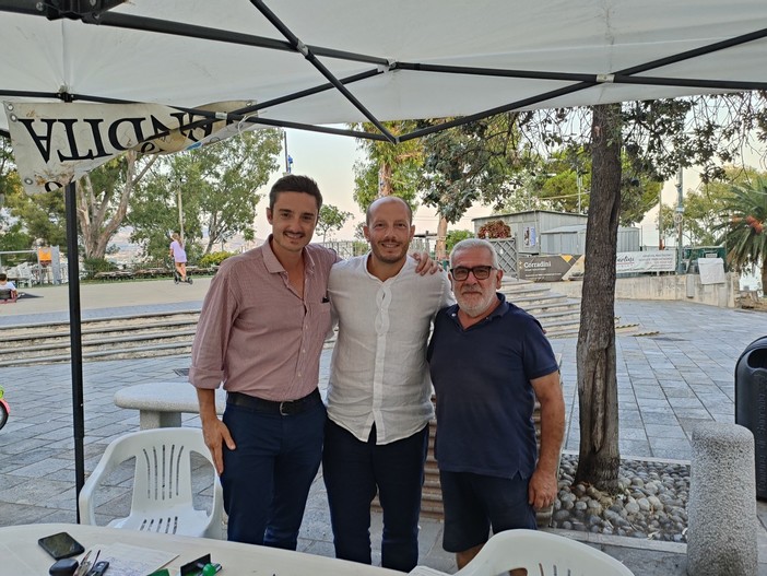 Sanremo: 120 firme raccolte per il referendum dell'autonomia differenziata a Bussana