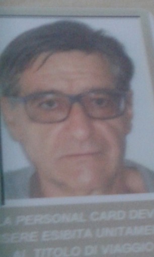 Dolceacqua: è scomparso da mercoledì il cinquantatreenne Carlo Pizzio. L'apprensione dei familiari Dolceacqua: è scomparso da mercoledì il cinquantatreenne Carlo Pizzio. L'apprensione dei familiari