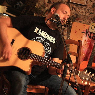 Sanremo: venerdì sera all'insegna della musica da George la Nuit con Ramon Gabardi