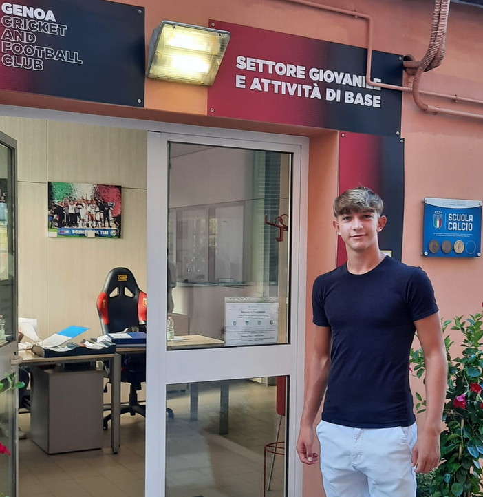 Calcio: il giovane imperiese Riccardo Oddone tesserato dal Genoa, giocherà nel settore giovanile