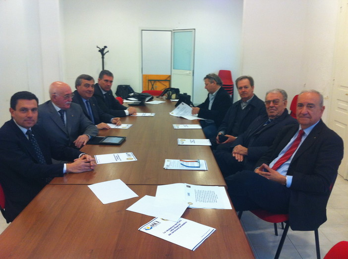 Grazie al contributo dei Rotary Club all’Asl 1 Imperiese approda il nuovo test per individuare il tumore prostatico Grazie al contributo dei Rotary Club all’Asl 1 Imperiese approda il nuovo test per individuare il tumore prostatico