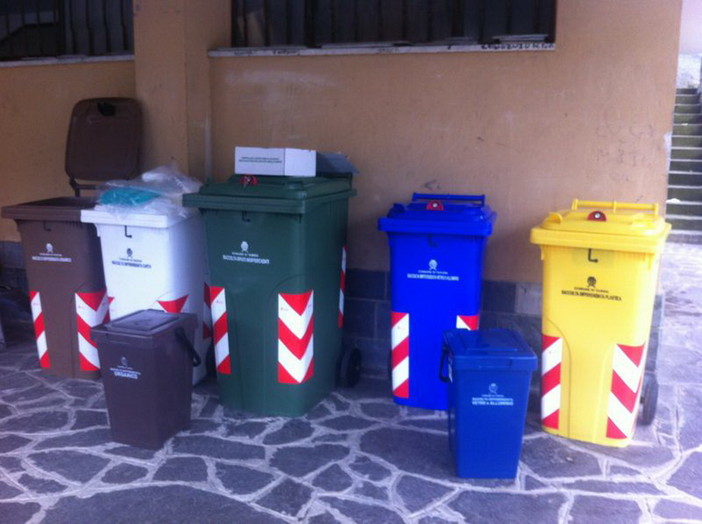 Bordighera: sabato prossimo presso il 'Roxy Bar' incontro informativo sul nuovo sistema di raccolta differenziata