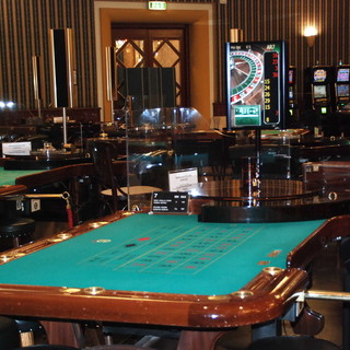 Continua la risalita del Casinò di Sanremo in termini di incassi: recuperato un altro punto percentuale Continua la risalita del Casinò di Sanremo in termini di incassi: recuperato un altro punto percentuale