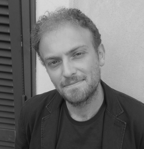 Da oggi a domenica alla Scuola di Teatro Officina la poesia delle azioni ardenti: Roberto Aldorasi porta In fragrante delicto in stage al Banchéro Da oggi a domenica alla Scuola di Teatro Officina la poesia delle azioni ardenti: Roberto Aldorasi porta In fragrante delicto in stage al Banchéro