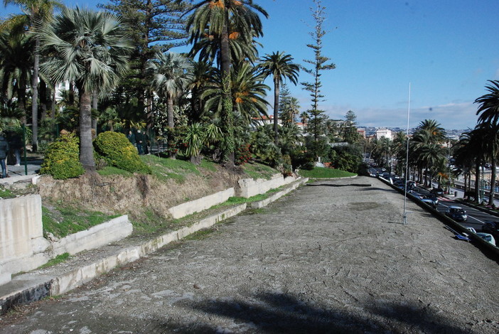 Sanremo: chiuso il parco Marsaglia per intervento urgente di manutenzione della fontana Sanremo: chiuso il parco Marsaglia per intervento urgente di manutenzione della fontana