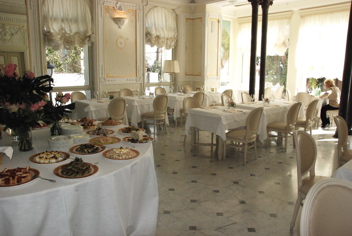 Sanremo: l'Hotel De Paris si pone in 'controtendenza' alla calo turistico del ponente ligure Sanremo: l'Hotel De Paris si pone in 'controtendenza' alla calo turistico del ponente ligure