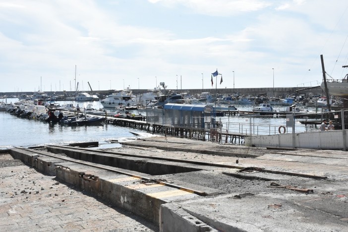 Scomparsa di Enrico Creta: il ringraziamento dell'associazione 'Il Timone' a tutti gli amici ed i soci Scomparsa di Enrico Creta: il ringraziamento dell'associazione 'Il Timone' a tutti gli amici ed i soci