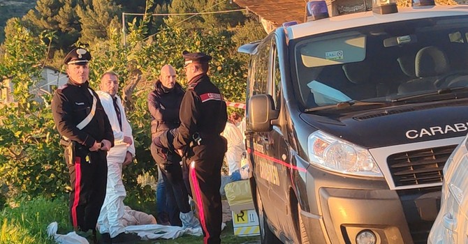 Bimba morta a Bordighera, primi riscontri dall’autopsia: ecchimosi estese sul corpo