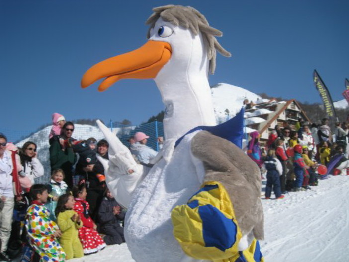 San Bartolomeo al Mare: anche Bartolo ad Artesina (CN) alla Riunione nazionale delle mascotte