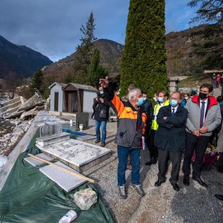 “Faremo la fine dei topi”: tanti prefetti riuniti ieri al capezzale della Valle Roya che scruta il cielo (Foto)