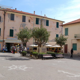 Concerto, musica ed esibizioni: a Riva Ligure va in scena 'Italian Summer Night Rock Party'