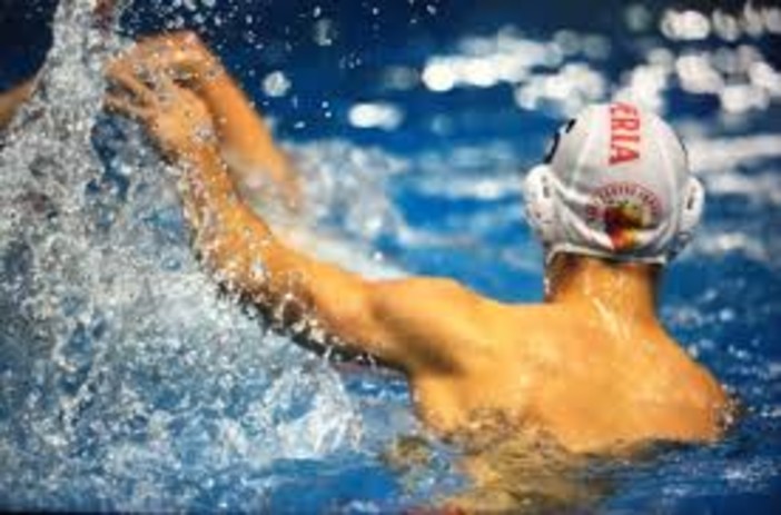 Pallanuoto maschile, in Serie C, la Rari a vele spiegate: Livorno battuto 12-6 Pallanuoto maschile, in Serie C, la Rari a vele spiegate: Livorno battuto 12-6