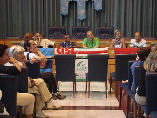 Caso Seris: il comunicato che dimostra l'invito anche alla maggioranza di governo Caso Seris: il comunicato che dimostra l'invito anche alla maggioranza di governo