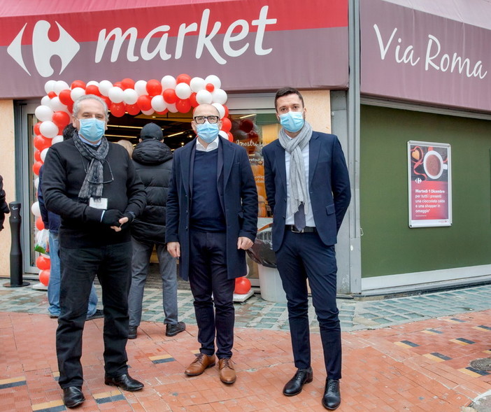 Riapre il Carrefour market di Ventimiglia ricostruito dopo l’alluvione di ottobre Riapre il Carrefour market di Ventimiglia ricostruito dopo l’alluvione di ottobre