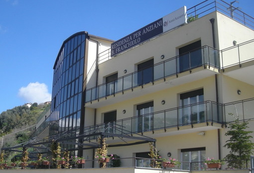 Sanremo: famiglia invia lettera di ringraziamento al personale della residenza protetta Franchiolo