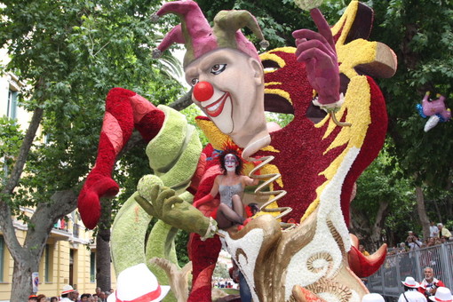 Ventimiglia: si è svolto ieri l'incontro decisivo con i carristi per la Fiera internazionale del Fiore prevista per l’estate