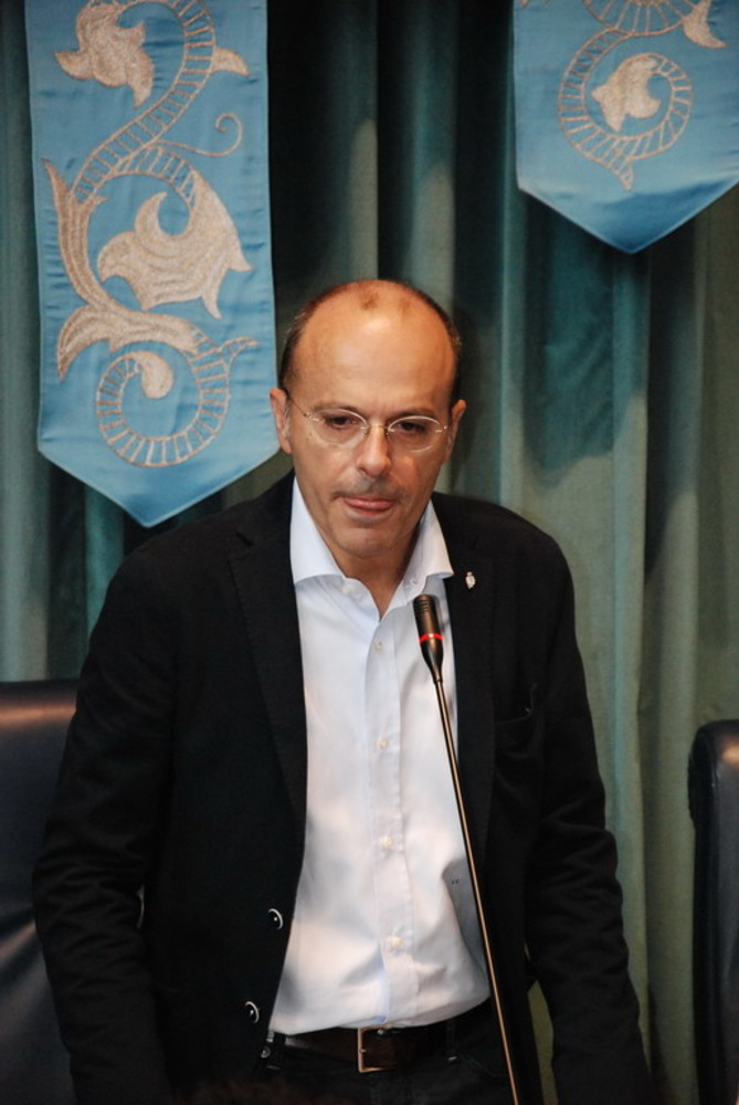 Il Sindaco Capacci all'Ato idrico: "Se Amat non pagherà i debiti al Comune rischia di saltare l'Amministrazione!" Il Sindaco Capacci all'Ato idrico: "Se Amat non pagherà i debiti al Comune rischia di saltare l'Amministrazione!"