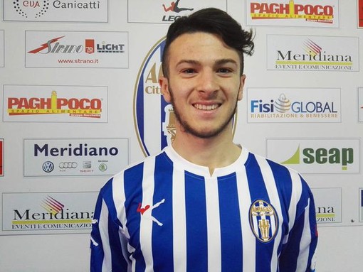 Riccardo Rotulo, foto dal sito ufficiale dell'Akragas Riccardo Rotulo, foto dal sito ufficiale dell'Akragas