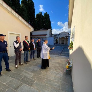 Diano Marina: Sindaco e Amministrazione hanno oggi ricordato il Caporal Maggiore Giorgio Langella Diano Marina: Sindaco e Amministrazione hanno oggi ricordato il Caporal Maggiore Giorgio Langella