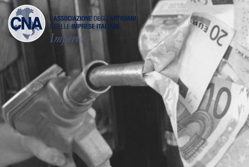 Benzina e gasolio cresciuti del 9% da inizio anno: Cna “Per gli autotrasportatori costi in crescita di 1.000 euro”