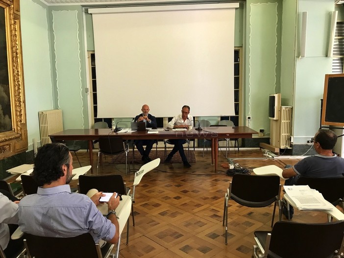 Sanremo: oggi in Comune nuova assemblea di Rivieracqua per dare l'ok alla cessione al privato (tra il 30 ed il 49%) Sanremo: oggi in Comune nuova assemblea di Rivieracqua per dare l'ok alla cessione al privato (tra il 30 ed il 49%)