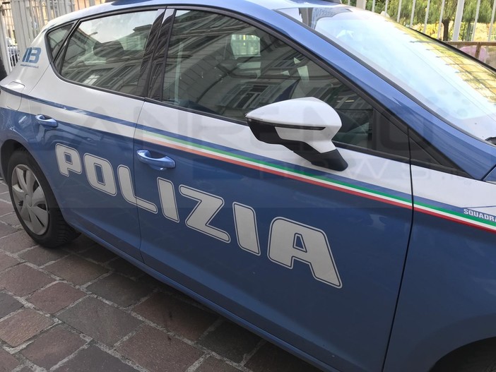 Ventimiglia: recuperato dalla Polizia furgone tedesco rubato a Milano, indagato per ricettazione un afghano