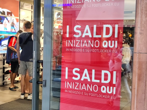 Saldi estivi: nella nostra provincia inizieranno sabato 5 luglio per terminare lunedì 18 agosto Saldi estivi: nella nostra provincia inizieranno sabato 5 luglio per terminare lunedì 18 agosto