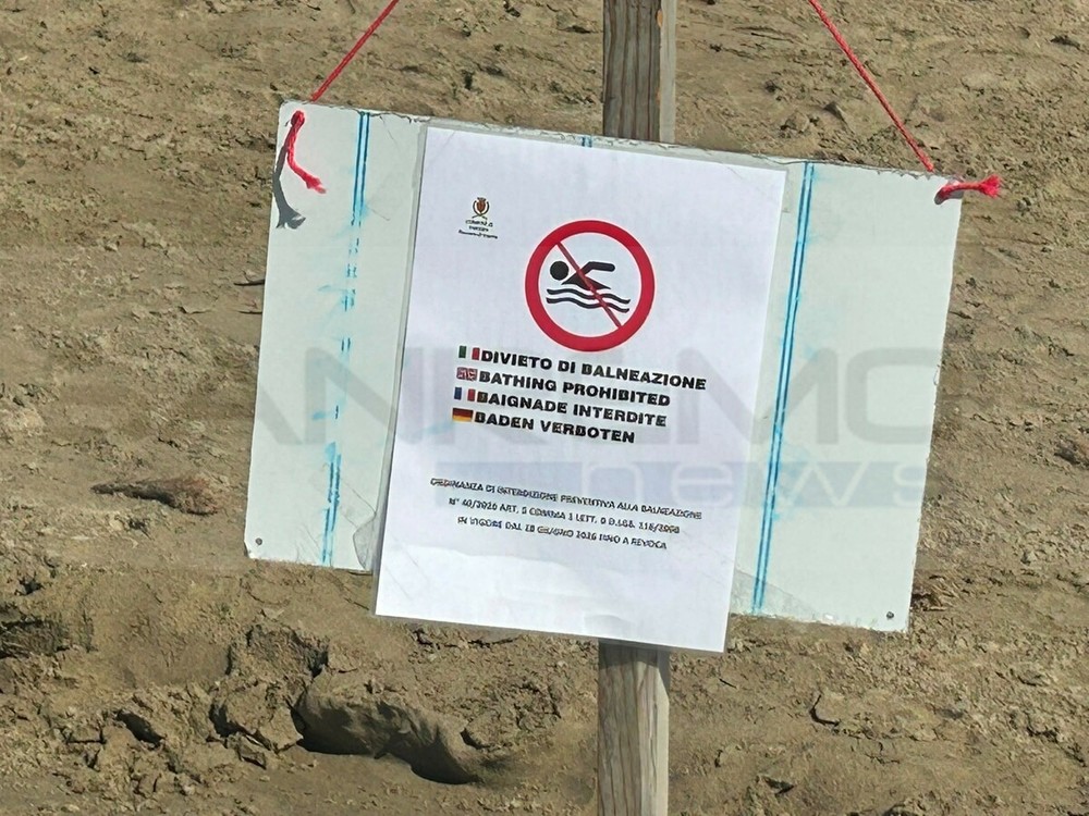 Mare vietato ad Arma, esposto in Procura: Alleanza Progressista chiede accertamenti su controlli e rete fognaria