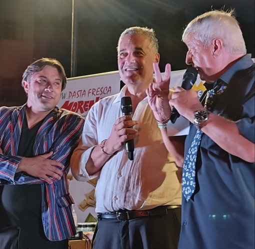 Prima serata e subito successo per l'appuntamento 'Sanremo t'inCanta' con musica e danza Prima serata e subito successo per l'appuntamento 'Sanremo t'inCanta' con musica e danza