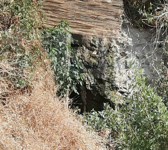 Ventimiglia: ai Balzi Rossi ancora perdite dalla rete fognaria "Situazione igienico-sanitaria non risolta"