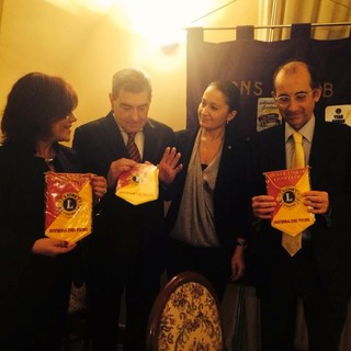 Il Lions Club di Arma e Taggia assieme all'ANGSA, associazione nazionale genitori soggetti autistici Il Lions Club di Arma e Taggia assieme all'ANGSA, associazione nazionale genitori soggetti autistici