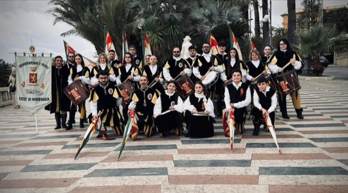 Festival di Sanremo, Sbandieratori e Musici Città di Ventimiglia sbarcano in tv Festival di Sanremo, Sbandieratori e Musici Città di Ventimiglia sbarcano in tv