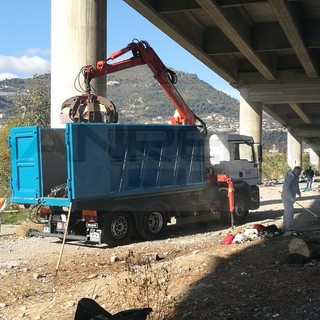 Ventimiglia: sgombero di questa mattina sul Roya, nessun nucleo familiare trovato dalle forze dell'ordine Ventimiglia: sgombero di questa mattina sul Roya, nessun nucleo familiare trovato dalle forze dell'ordine