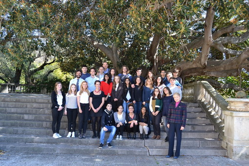 Sanremo: gruppo di studenti di Reggio Emilia ad uno stage dell'Istituto Internazionale di Diritto Umanitario