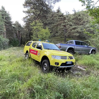 Mendatica: due settantenni si perdono in località Valcona durante un'escursione, intervento del Soccorso Alpino (Foto) Mendatica: due settantenni si perdono in località Valcona durante un'escursione, intervento del Soccorso Alpino (Foto)