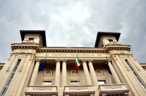 Sanremo: l’Istituto Italiano Decorazione Floreale Amatori IIDFA compie 50 anni