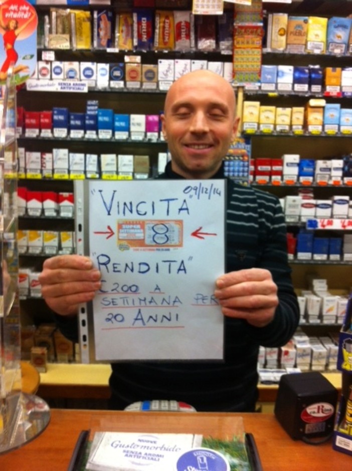 Vincita record: "Super settimana" per 20 anni, la dea bendata bacia un pensionato di Bordighera Vincita record: "Super settimana" per 20 anni, la dea bendata bacia un pensionato di Bordighera