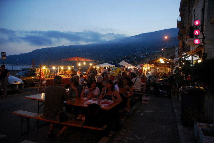 Ospedaletti: stipulata la convenzione con il Comune, anche quest'anno le manifestazioni al 'Descu Spiaretè' Ospedaletti: stipulata la convenzione con il Comune, anche quest'anno le manifestazioni al 'Descu Spiaretè'