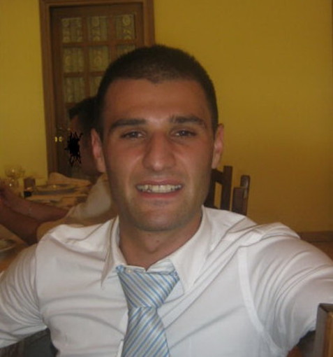 Targatocn.it ha scoperto il volto di Santino Cimino, l'uomo che ha ucciso il giovane Matteo De Cerce e ricercato anche in Costa Azzurra Targatocn.it ha scoperto il volto di Santino Cimino, l'uomo che ha ucciso il giovane Matteo De Cerce e ricercato anche in Costa Azzurra