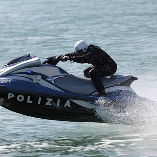 Imperia: weekend di controlli in mare e in città, intensificata l’attività delle ‘pantere’ e della ‘Volante del mare’ Imperia: weekend di controlli in mare e in città, intensificata l’attività delle ‘pantere’ e della ‘Volante del mare’