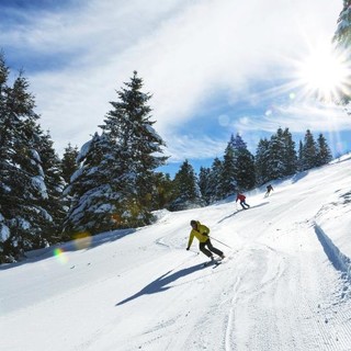 Dal 7 gennaio piste e impianti sciistici aperti: lo prevede la bozza del nuovo Dpcm
