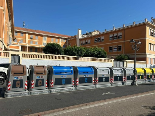 Sanremo, ultimi lavori per le ecoisole in via Nino Bixio e corso Nazario Sauro: divieto di sosta da oggi a sabato Sanremo, ultimi lavori per le ecoisole in via Nino Bixio e corso Nazario Sauro: divieto di sosta da oggi a sabato