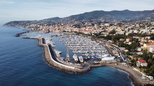 Da Sanremo parte Zefiro Sea Lab, laboratorio galleggiante per monitorare lo stato di salute del Mediterraneo (video) Da Sanremo parte Zefiro Sea Lab, laboratorio galleggiante per monitorare lo stato di salute del Mediterraneo (video)